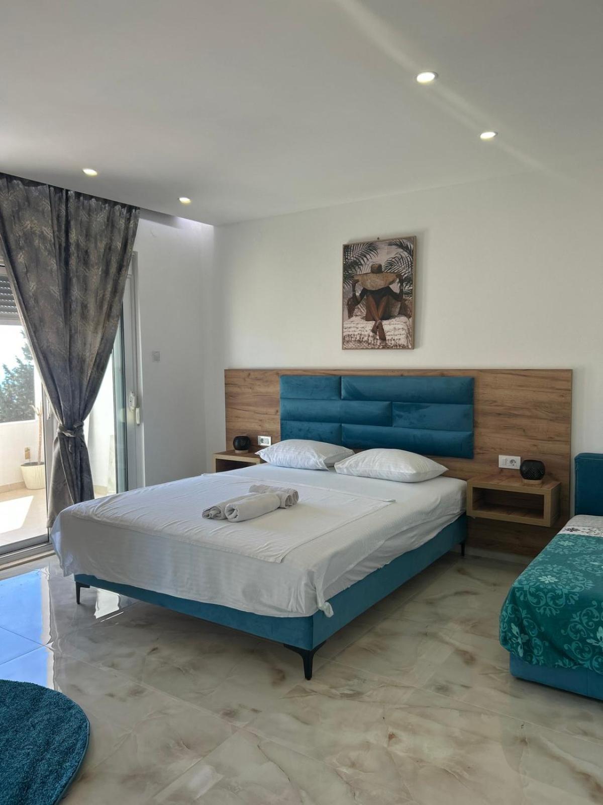 Studio Apartments Jupo Ulcinj Exteriör bild
