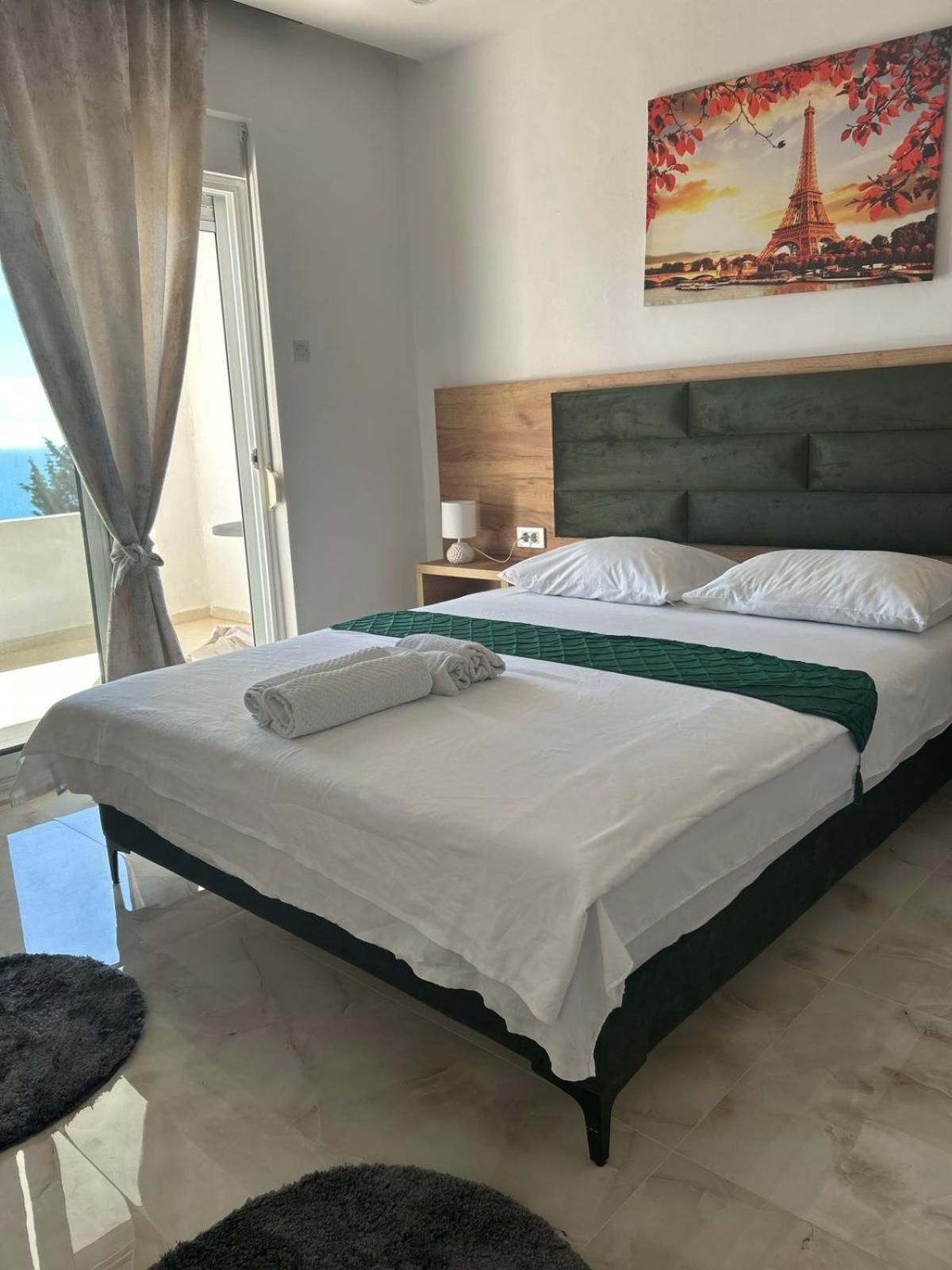 Studio Apartments Jupo Ulcinj Exteriör bild