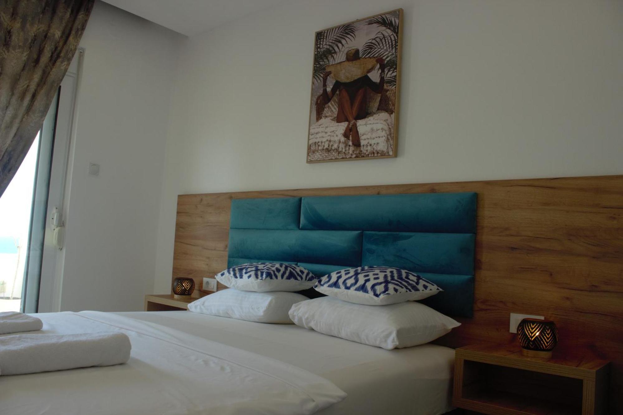 Studio Apartments Jupo Ulcinj Exteriör bild