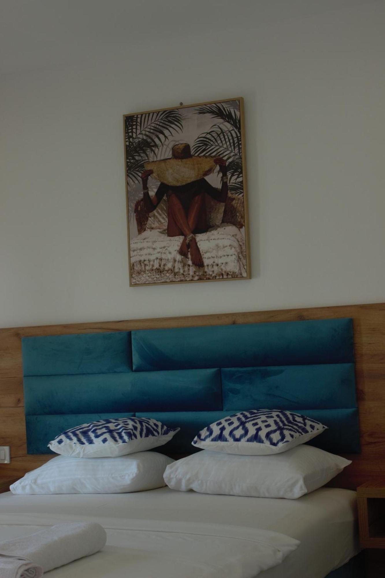 Studio Apartments Jupo Ulcinj Exteriör bild