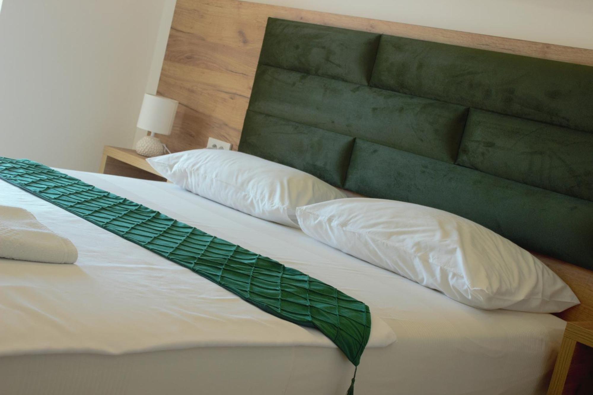 Studio Apartments Jupo Ulcinj Exteriör bild